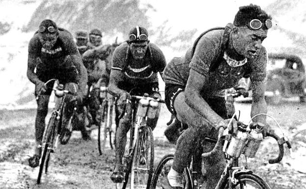 Gino Bartali, heroia, Giroaren etapa gogor batean.