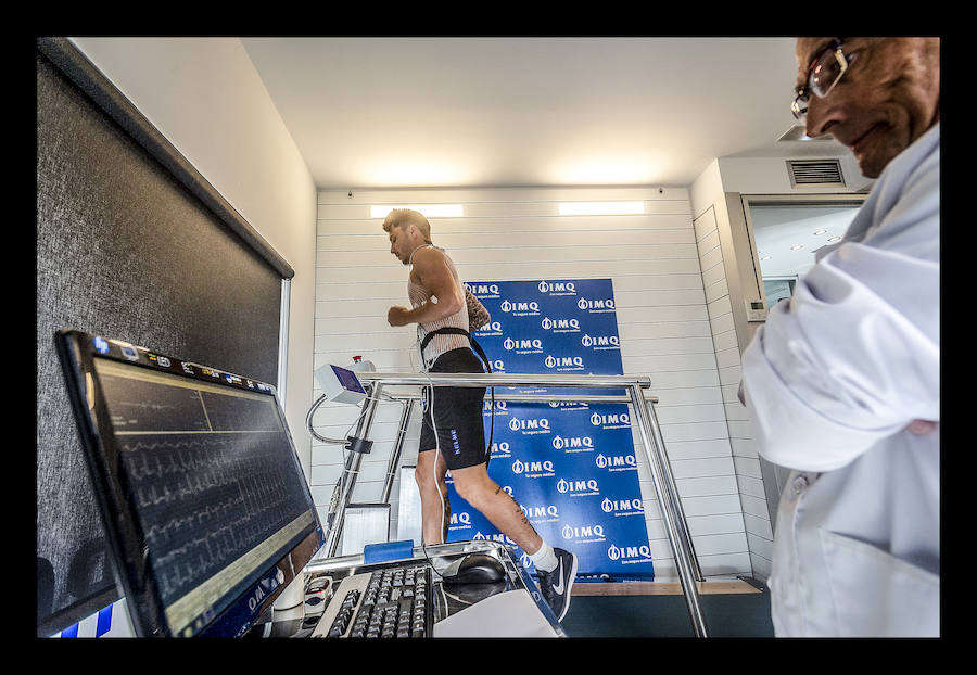 Guidetti y Torres, «con permiso del club», ausentes en los reconocimientos de hoy