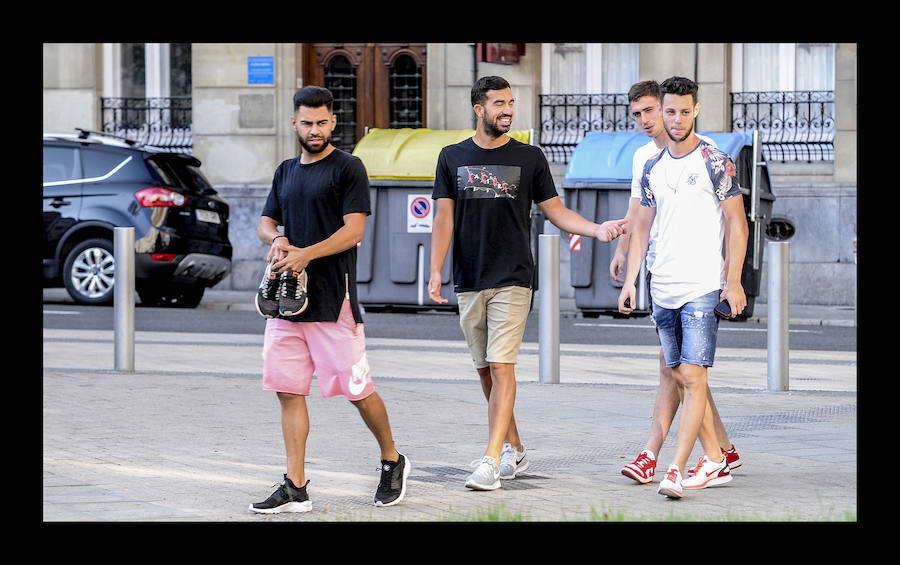 Guidetti y Torres, «con permiso del club», ausentes en los reconocimientos de hoy