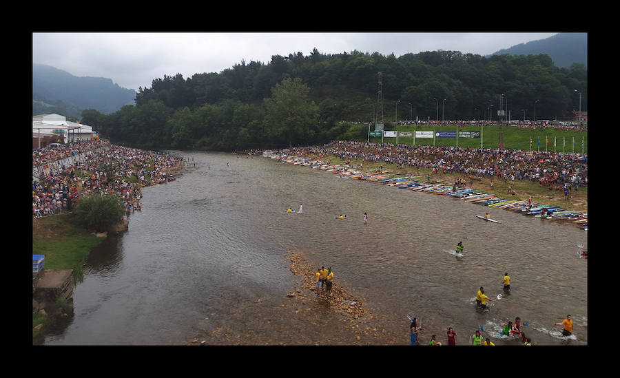 Milín Llamedo y Pedro Vázquez se llevan el Descenso tras un emocionante final. Una embarcación completamente asturiana consigue el triunfo en el Sella 22 años después.