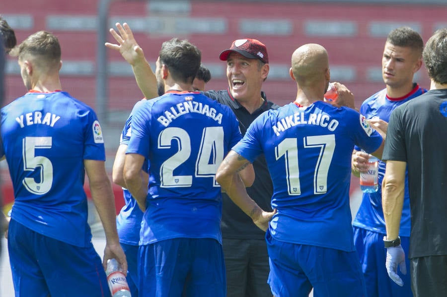 Fotos: El Athletic, en la Opel Cup