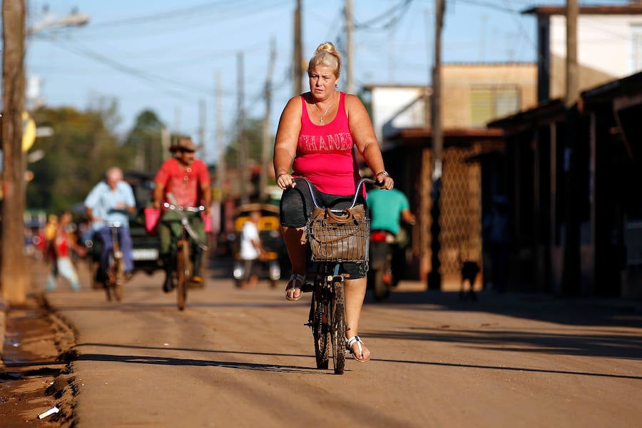 La Habana es una de las ciudades más hermosas en el Caribe. Conocida como la perla del Caribe la Habana fue declarada patrimonio mundial por su centro Histórico que aún en día mantiene su estilo.