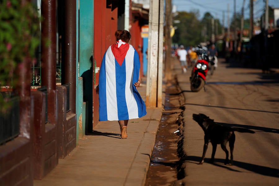 La Habana es una de las ciudades más hermosas en el Caribe. Conocida como la perla del Caribe la Habana fue declarada patrimonio mundial por su centro Histórico que aún en día mantiene su estilo.