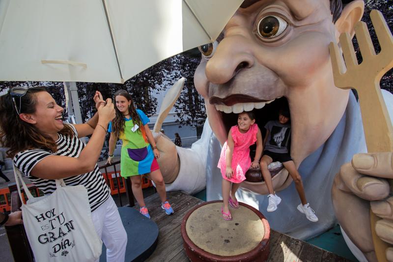Fotos: Los más pequeños disfrutan del txikigune de la Aste Nagusia
