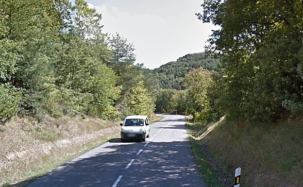 La carretera A-2622, en el Puerto de Tejera, donde ha tenido lugar el accidente. 