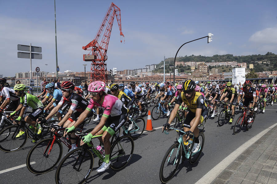 Fotos: Las mejores fotos de la etapa de la Vuelta entre Getxo y Oiz