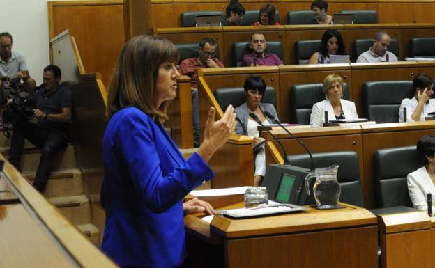 El PSE marca su terreno y defiende la pluralidad y la legalidad