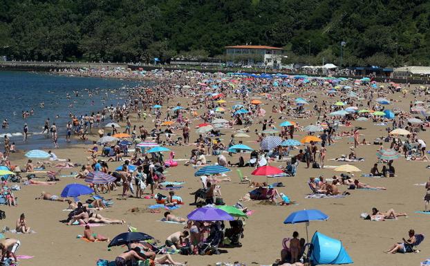 Vista de la playa de Ereaga.