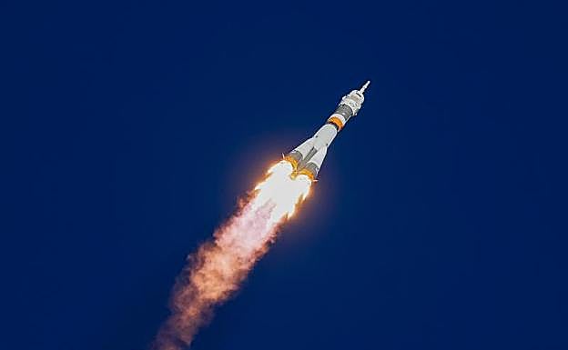 La 'Soyuz MS-10', momentos después de despegar.