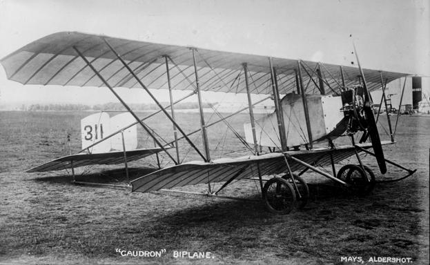 Un Caudron G-3 similar al que pilotó Alphonse Poiré con Indalecio Prieto a bordo.