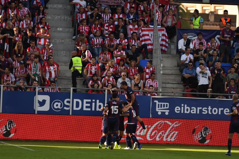Fotos: Las mejores imágenes del Eibar - Athletic