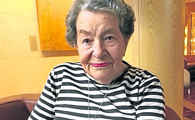 Lotte Weis,eslovaca de 94años, se exilió a Australia, donde ahora vive.