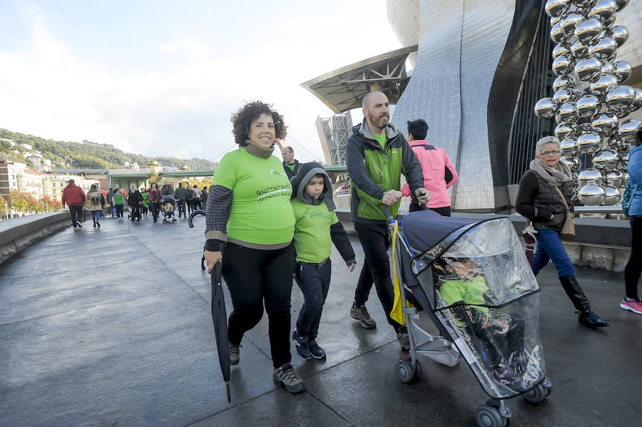 La marcha ha recorriido un trazado de seis kilómetros y medio 