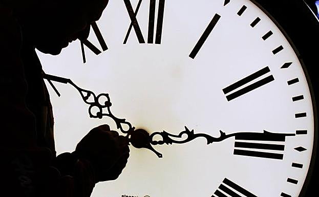 La UE retrasa hasta 2021 el fin de los cambios horarios