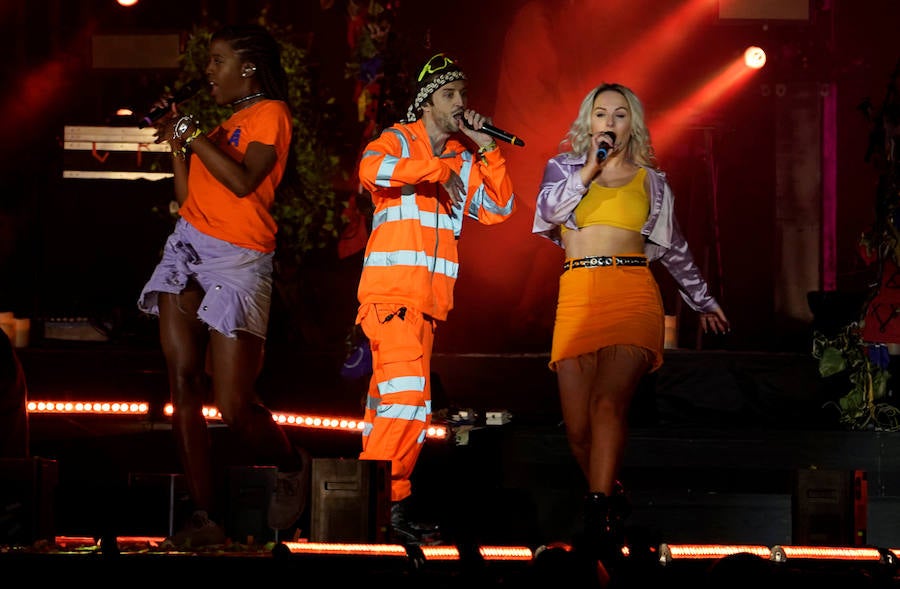 Las actuaciones de Berri Txarrak, Crystal Fighters y Muse hicieron temblar el estadio y dejaron imágenes tan impresionantes como estas.