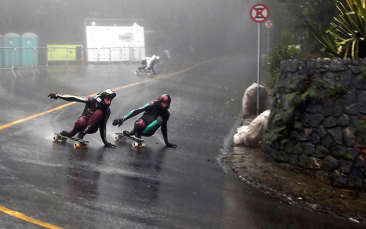 La «Vista Río Downhil» es la última prueba del campeonato mundial de descenso en monopatín que se celebra en Brasil, el primer país sudamericano que adoptó esta especialidad. La competición se desarrolla en un circuito que es en realidad una sinuosa carretera de algo más de 2,5 kilómetros dentro del Parque Natural da Cidade, un hermoso bosque en el extrarradio con increíbles vistas sobre Río de Janeiro. Sus grandes desniveles hacen de él un escenario espectacular y muy rápido. 