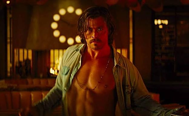 Un inesperado Chris Hemsworth se entrega a fondo en el filme de Drew Goddard.