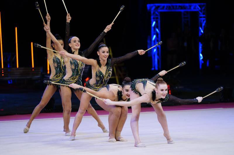 Más de 8.000 espectadores disfrutan con las actuaciones de Dina Averina, Aleksandra Soldatova y el equipo de Bulgaria
