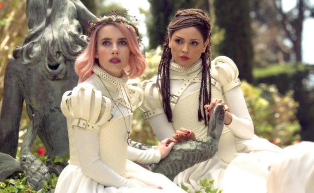 Una escena de 'Paradise Hills'