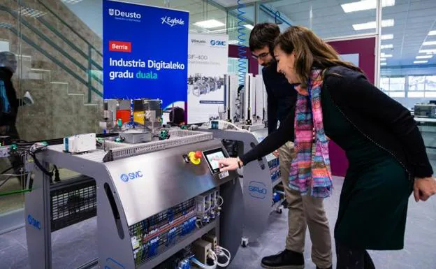 Egibide estrena una fábrica inteligente 4.0 a pequeña escala pionera en España