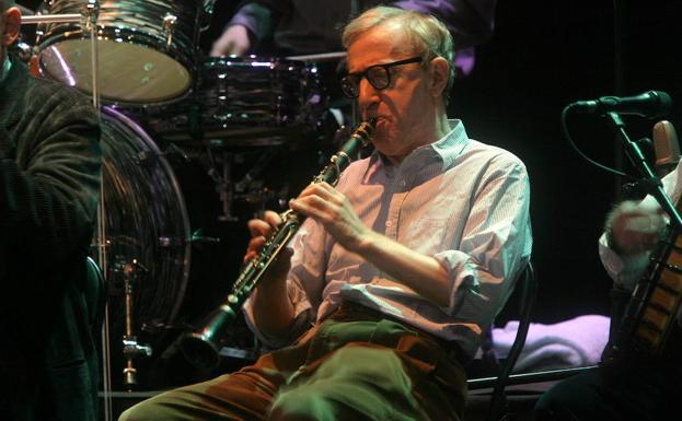 Woody Allen tocó junto a su banda de Nueva Orleans. 