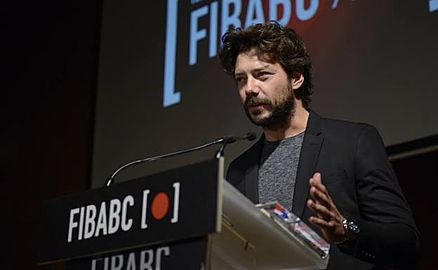 El actor Álvaro Morte durante la gala.