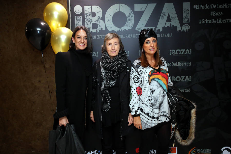 Esti Bartolomé, Begoña y Marta Garrós. 