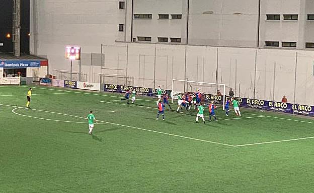 Imagen del encuentro en el Nuevo Ganzábal