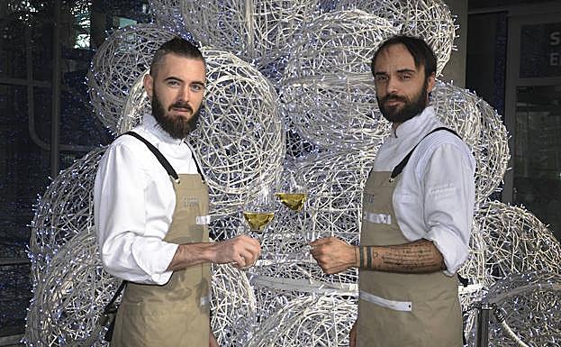 Iker Barrenetxe y Juanjo Muñoz del Eneko Bilbao. 