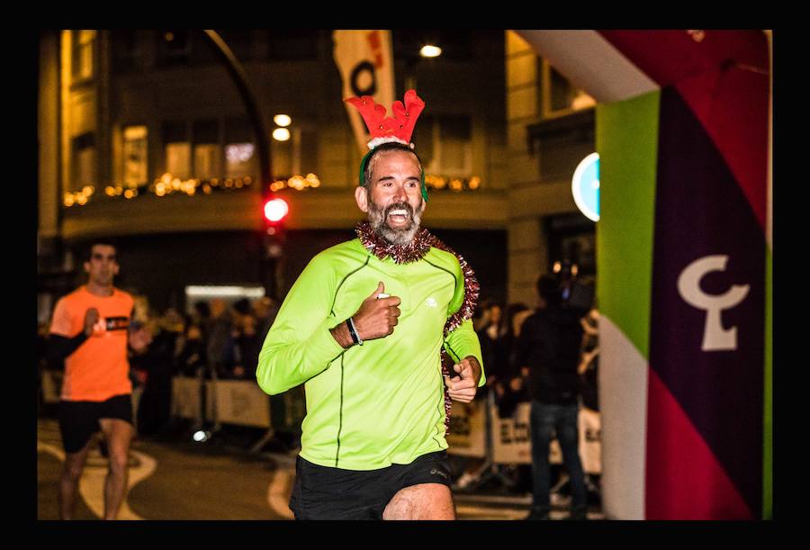 Fotos: Las fotos de la San Silvestre de Vitoria