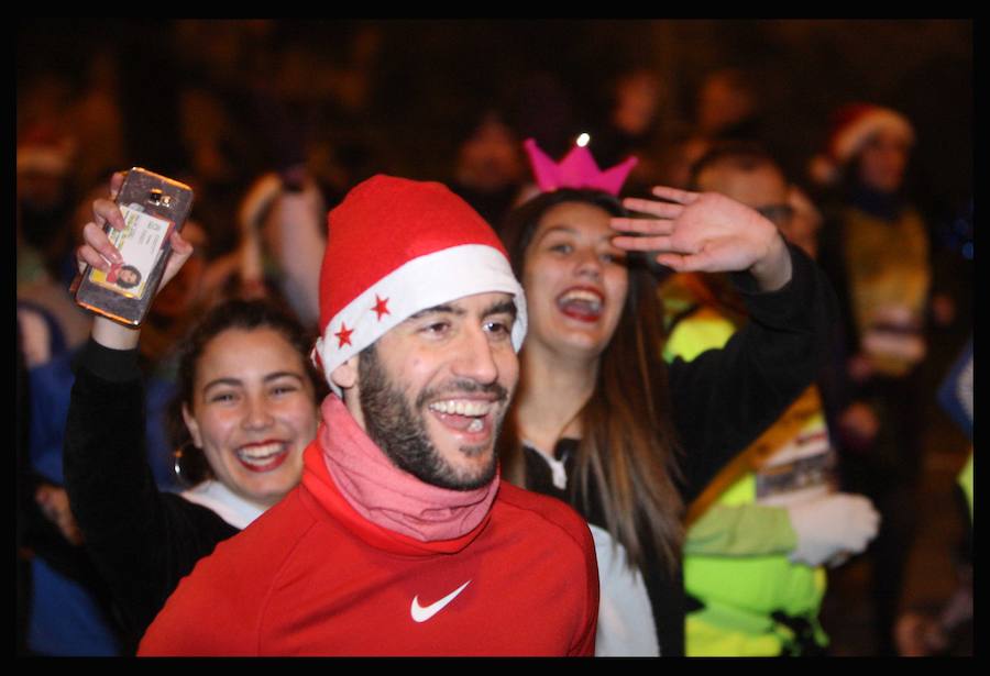 Fotos: Las fotos de la San Silvestre de Vitoria