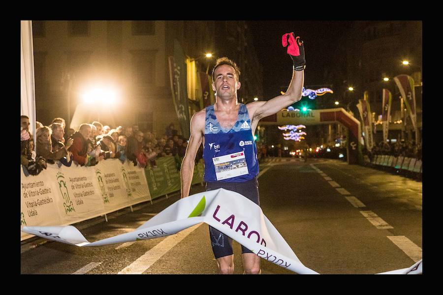 Fotos: Las fotos de la San Silvestre de Vitoria