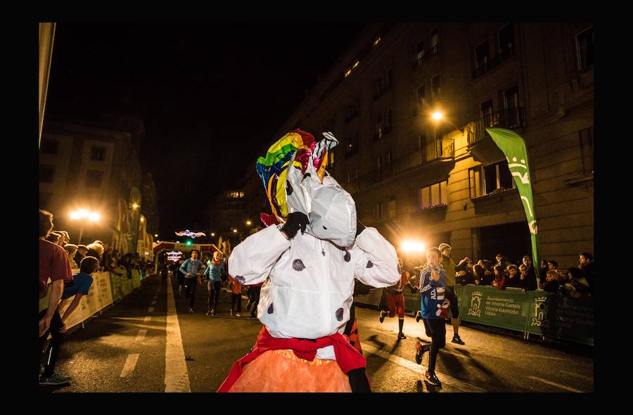 Fotos: Las fotos de la San Silvestre de Vitoria
