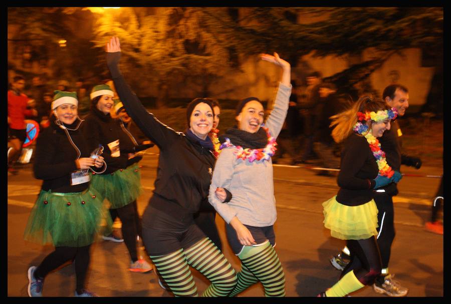 Fotos: Las fotos de la San Silvestre de Vitoria