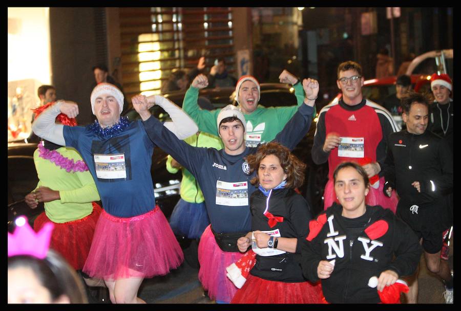 Fotos: Las fotos de la San Silvestre de Vitoria