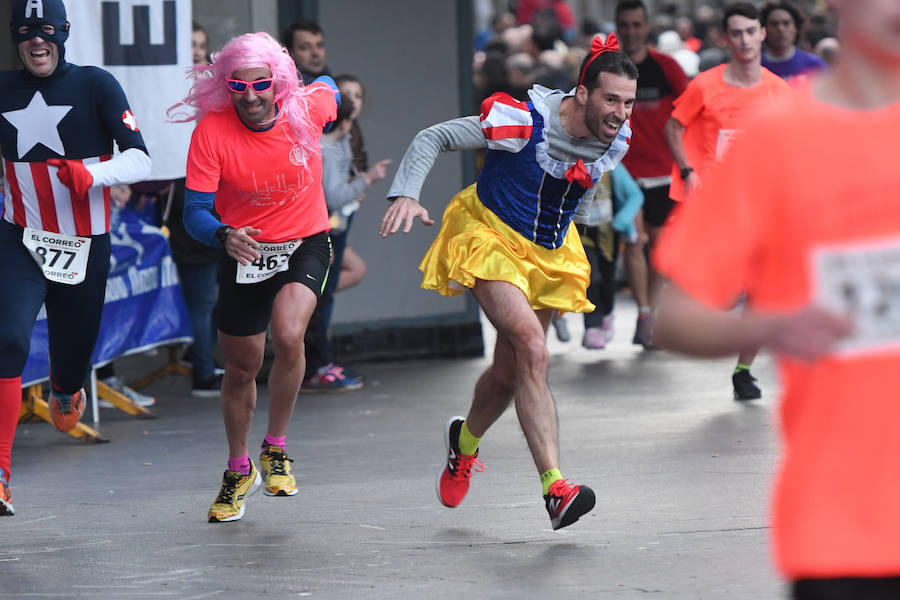 Fotos: Las mejores fotos de las San Silvestres de Bizkaia