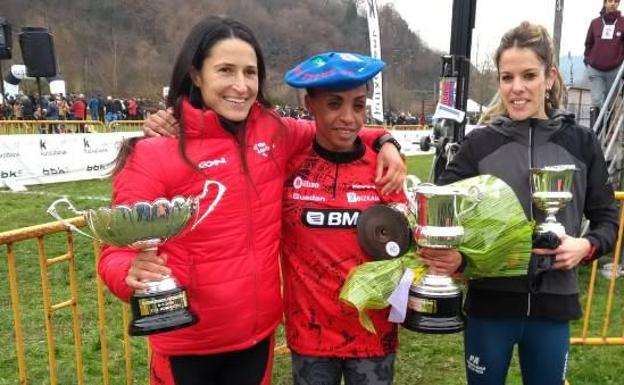 Elena Loyo, Trihas Gebre y Maitane Melero.