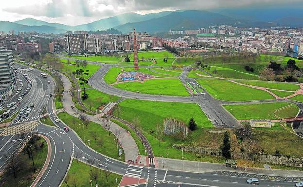 Vista panorámica del parque Etxebarria, una de las zonas verdes urbanas más importantes de Bilbao.