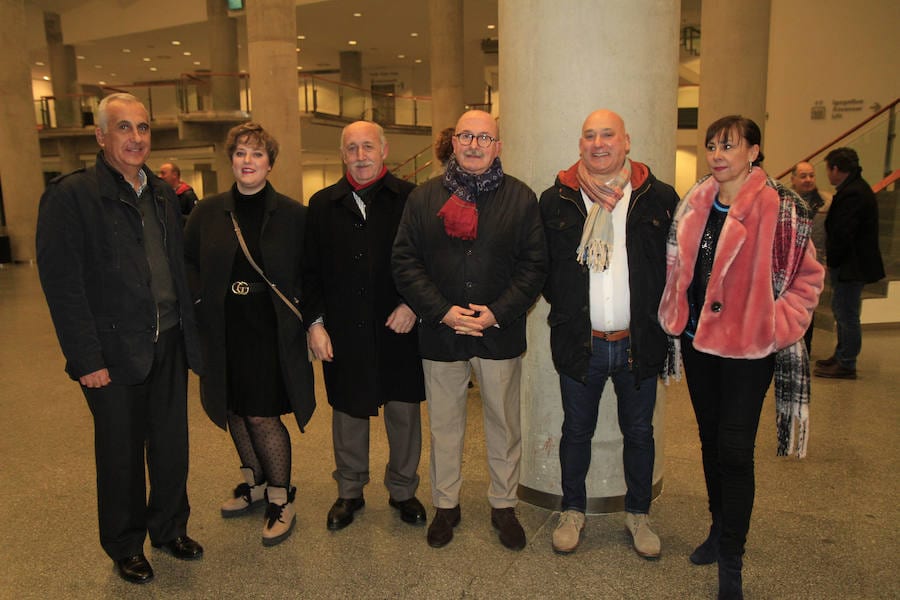 Juanjo Molinuevo, María Angulo, José Ramírez, Manuel Angulo, Javier García y Karmele Pérez. 