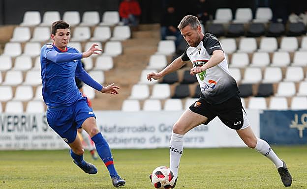 Un lance del encuentro de la pasada jornada en Tudela. 
