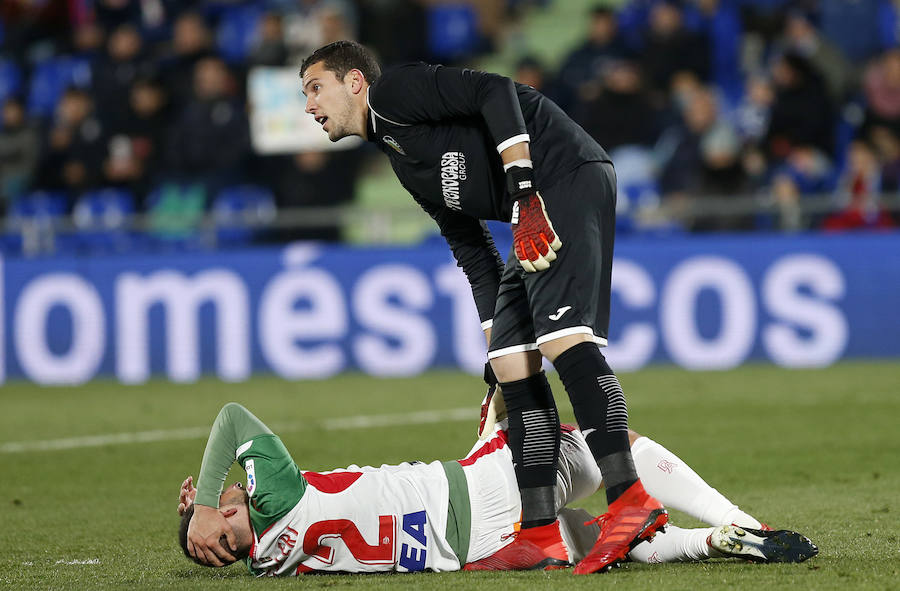 Fotos: Las mejores imágenes de el Getafe - Alavés