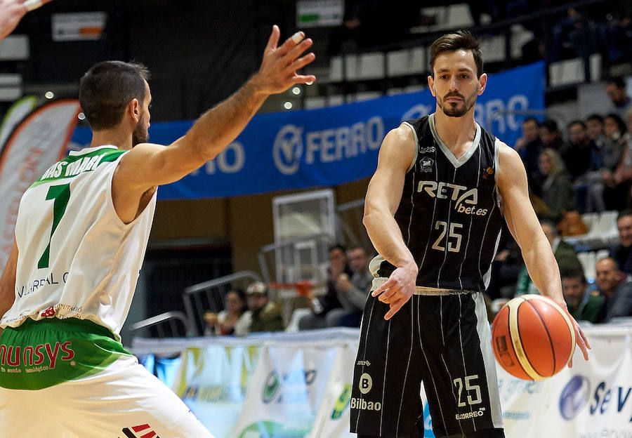 Fotos: Las mejores imágenes del Tau Castelló - RETAbet Bilbao Basket