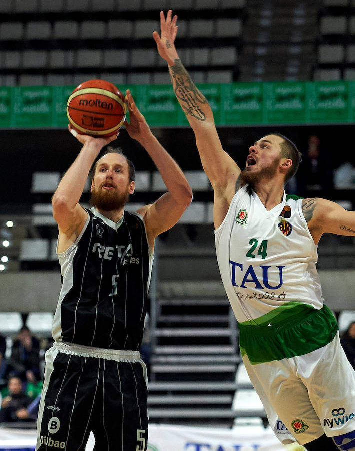 Fotos: Las mejores imágenes del Tau Castelló - RETAbet Bilbao Basket