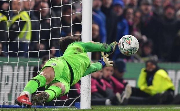 Imagen principal - El gol insuficiente de Llorente a Kepa en la Copa de la Liga