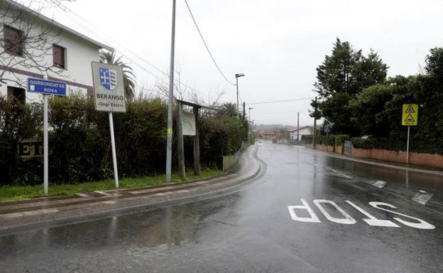 El primer paso que va a dar el Ayuntamiento va a ser la mejora de la calle Gorrondatxe. 