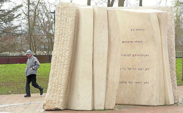 Vitoria, homenajeada por la comunidad judía al cumplir una promesa desde hace 526 años