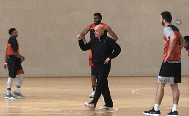 Poveda, durante su primer entrenamiento. 