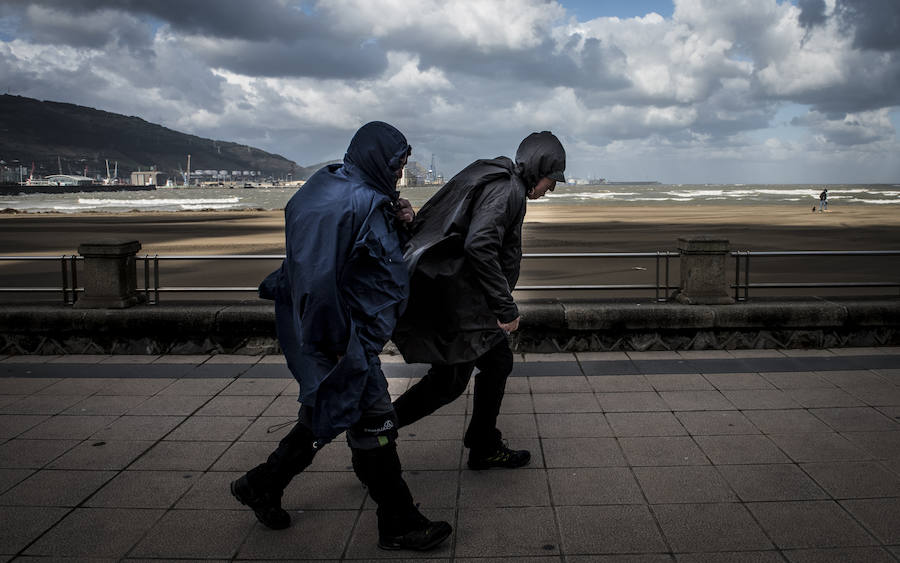 Para pasear, la lucha con el viento ha sido constante.