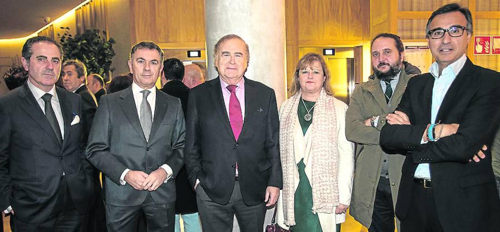 Mikel Arieta-Araunabeña, José Ángel Corres, Jon Ortuzar, Mari Paz Irastorza, Ricardo Campuzano y Joserra Álvarez.