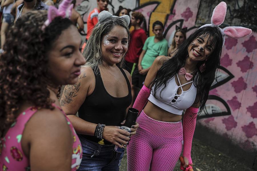 Fotos: Explosión de alegría para dar la bienvenida al Carnaval de Río